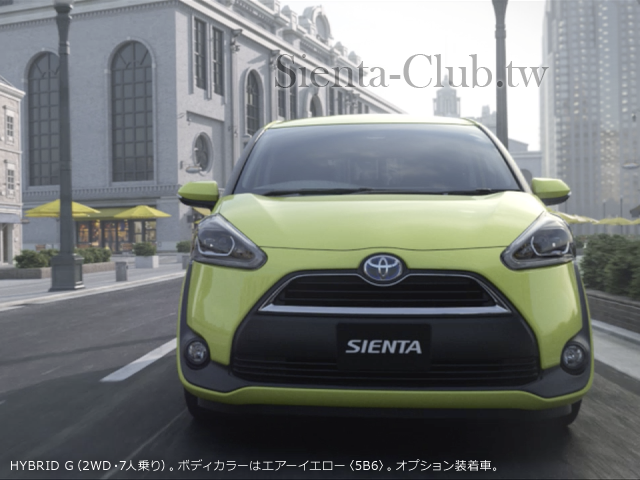 carlineup_sienta_gallery_2_02_lb.png