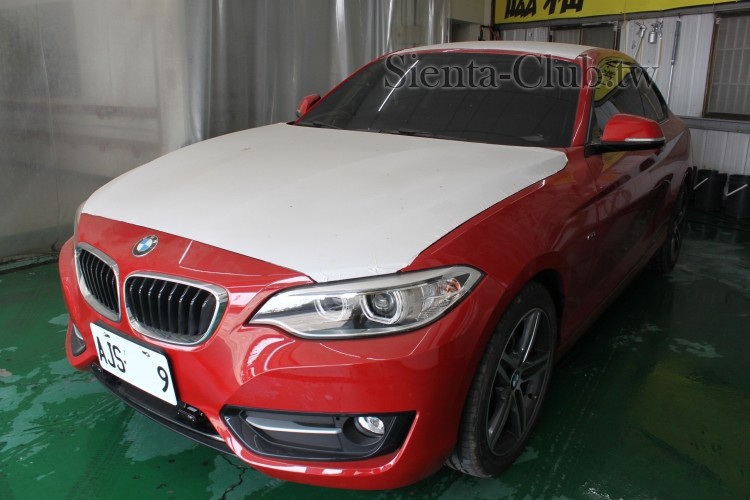 未拆膜~BMW220D