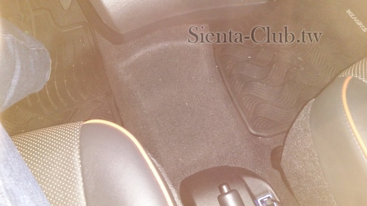 這個位置沒踏墊