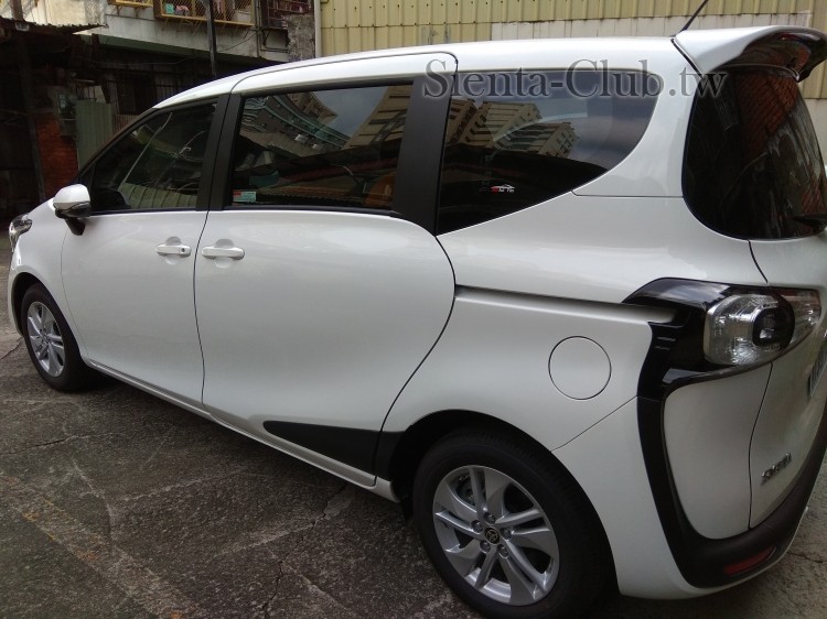 Sienta交車.jpg
