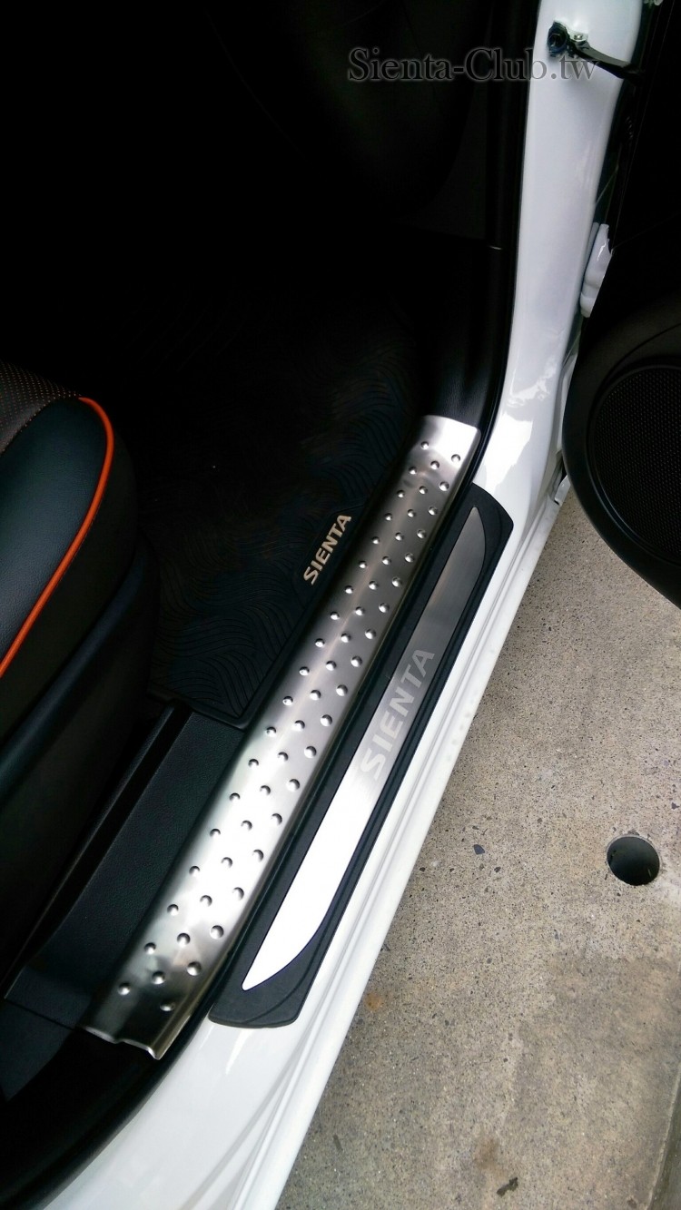 防刮腳踏板 6.jpg