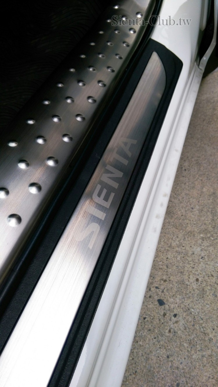 防刮腳踏板 8.jpg