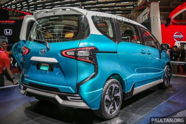 Toyota_Sienta_Ezzy-2-850x567.jpg