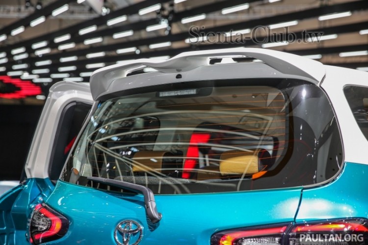 Toyota_Sienta_Ezzy-12-850x567.jpg
