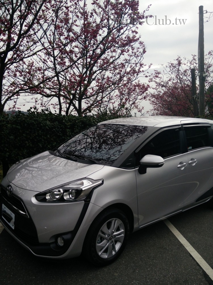 順便去拜拜，祈保佑平安