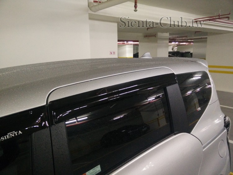 換成鯊魚鰭天線