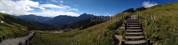 東峰步道200m景色