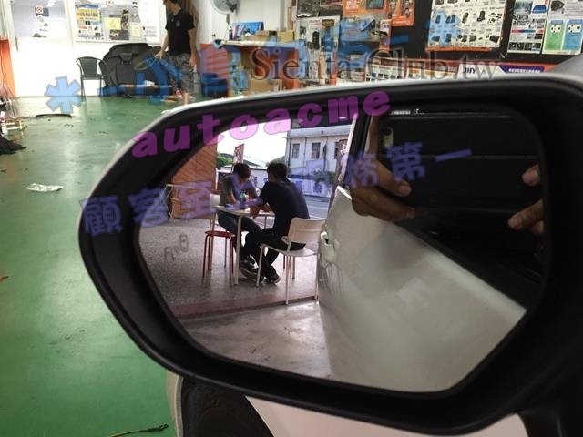 S__37388301 (Copy).jpg