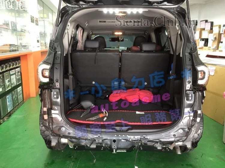 S__38862853 (Copy).jpg