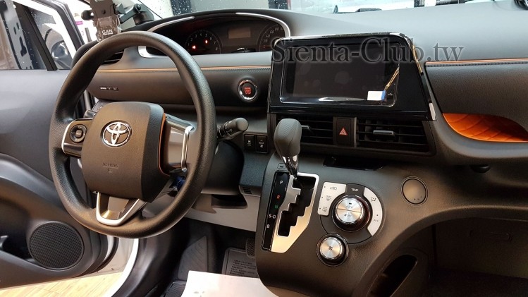 原廠機保護膜都還沒撕